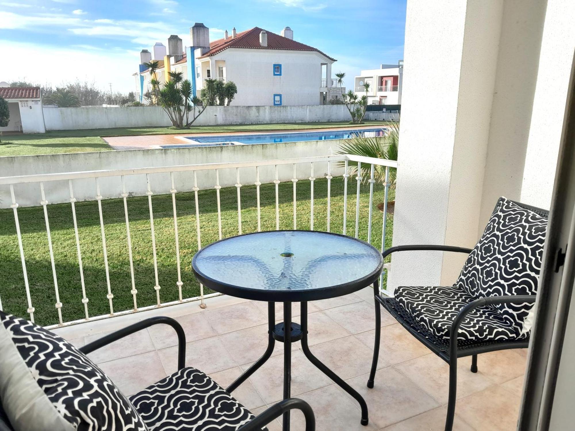 Palmeiras Apartement - T1 Com Piscina Baleal Exterior foto